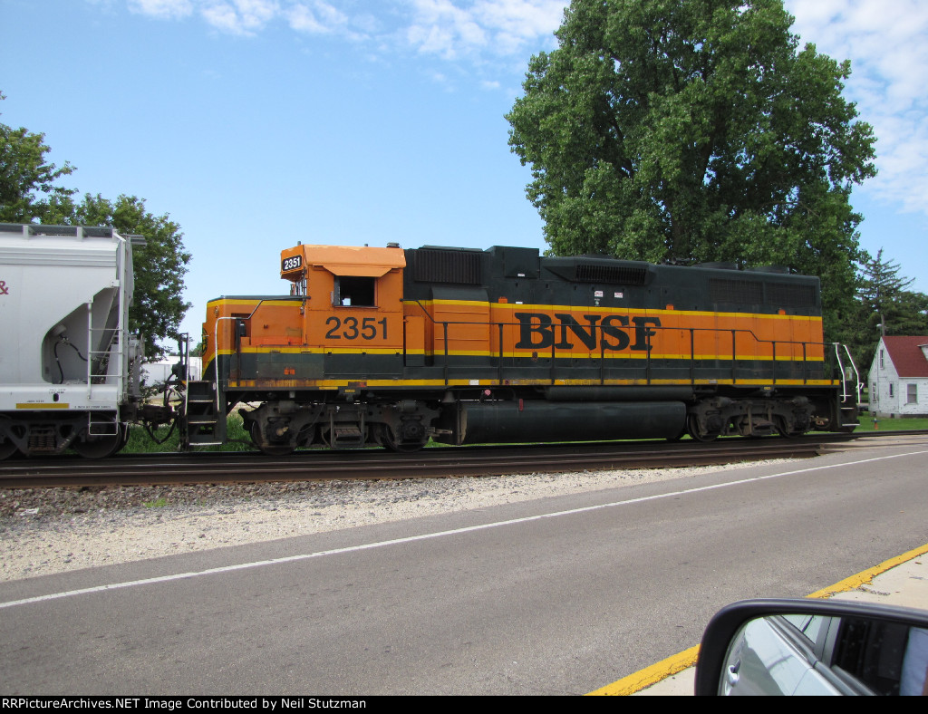 BNSF 2351